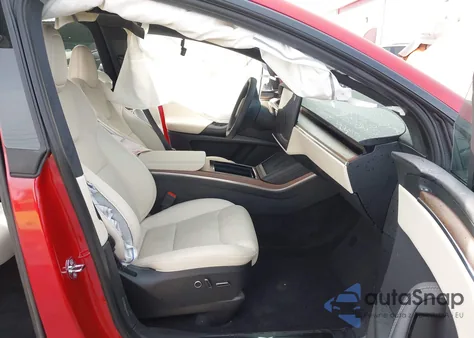 2023 Tesla Model X Dual Motor All-Wheel Drive/Standard Range z USA, uszkodzony, nr VIN 7SAXCBE50PF405571